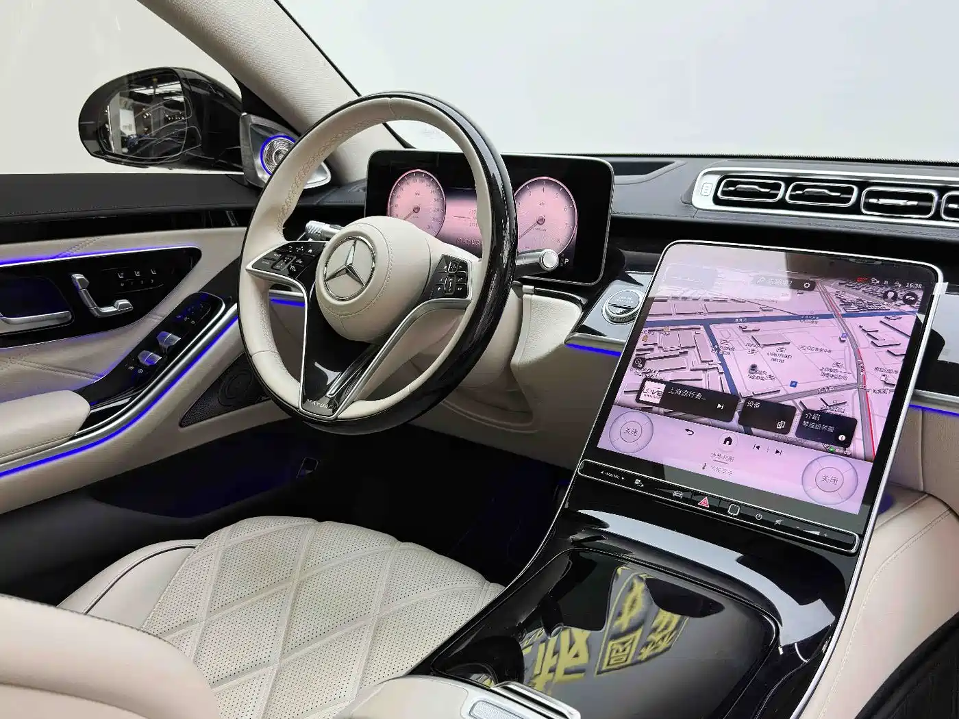 Mercedes-Benz Maybach S-Class 2025 Model S 480 4MATIC фото 15