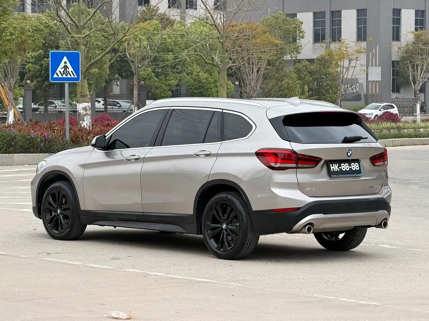 BMW X1 2020 sDrive20Li Fashion Model фото 7