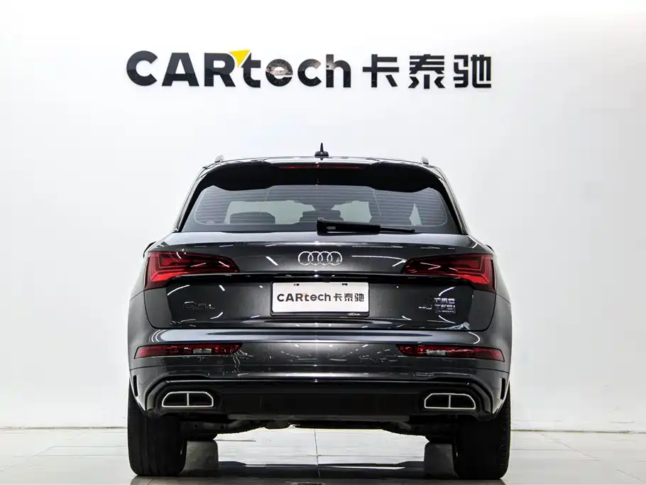 Audi Q5L 2023 40T Luxury Dynamic фото 6
