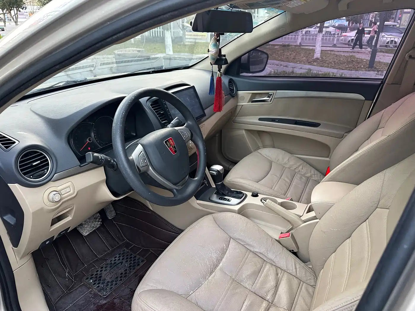 Roewe 350 2014 2014 1.5L Automatic Express Edition