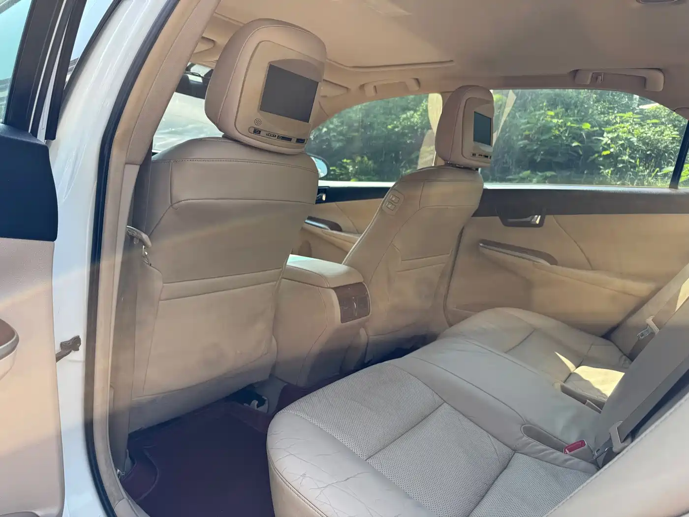 Toyota Camry 2012 2.0G Luxury Edition фото 5