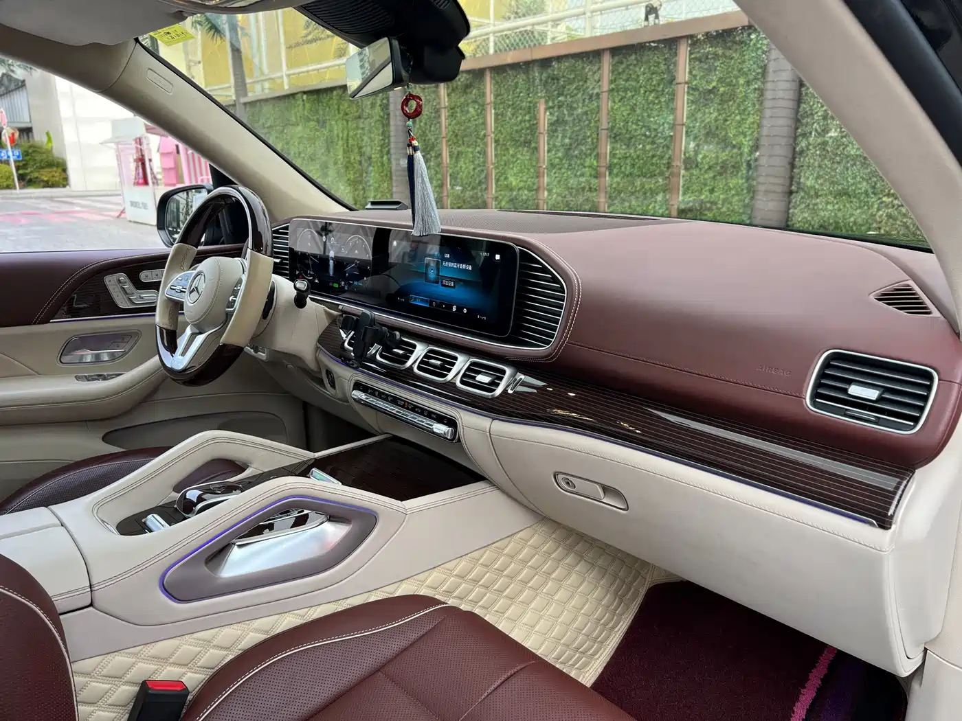 Mercedes-Benz Maybach GLS 2021 GLS 480 4MATIC фото 11