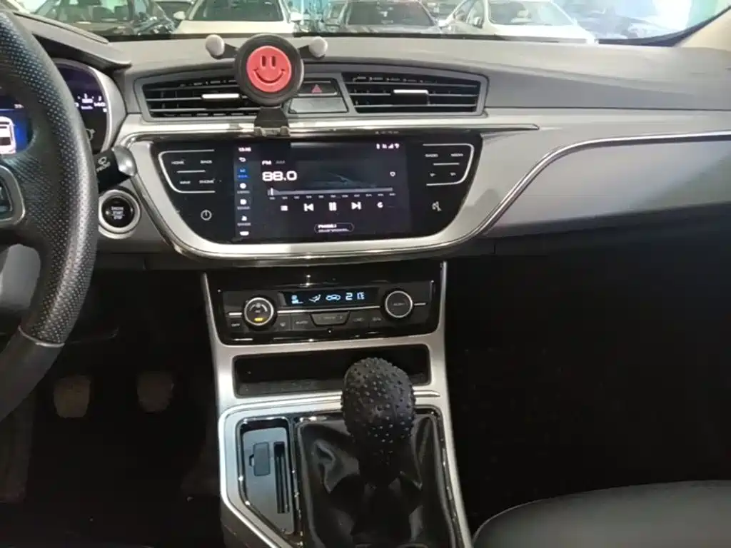 Geely Emgrand GL 2019 2018 1.4T Manual Elite Smart Connection