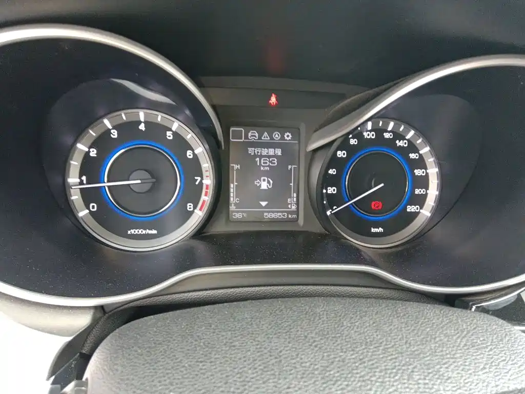Фото 12 - Changan Eado