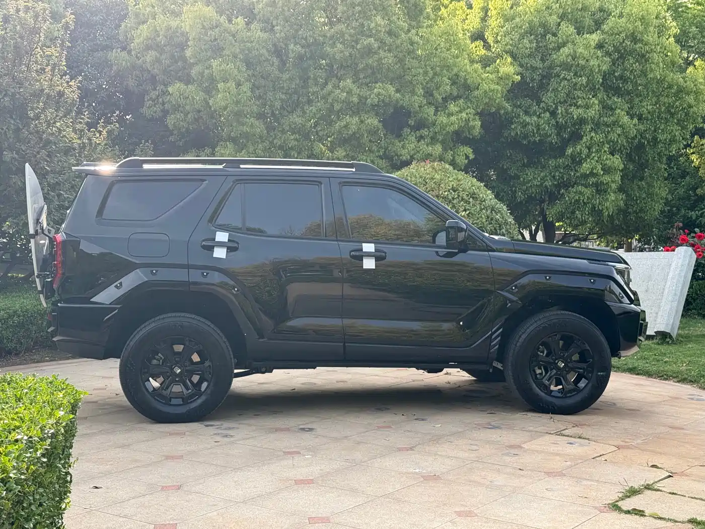 Tank 400 New Energy 2024 Hi4-T Off-Road Edition фото 7