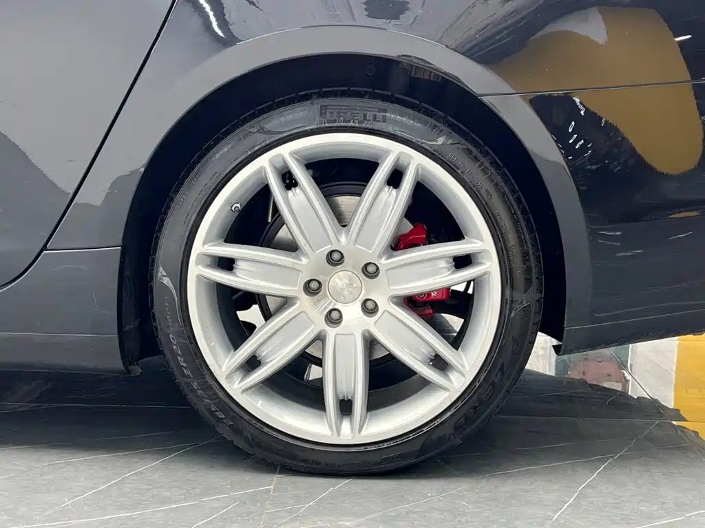 Maserati Quattroporte 2017 2015 3.0T Standard