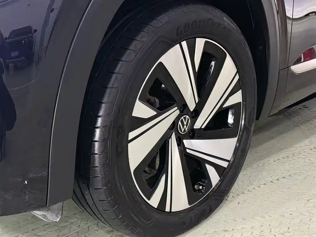 Volkswagen Teramont 2024 Teramont X 380TSI 4WD Premium Luxury Edition фото 13