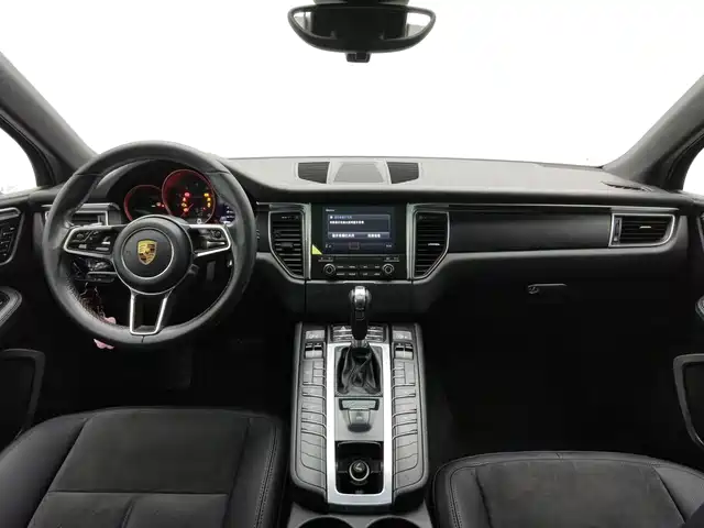 Porsche Macan 2017 Macan 2.0T — фото 5