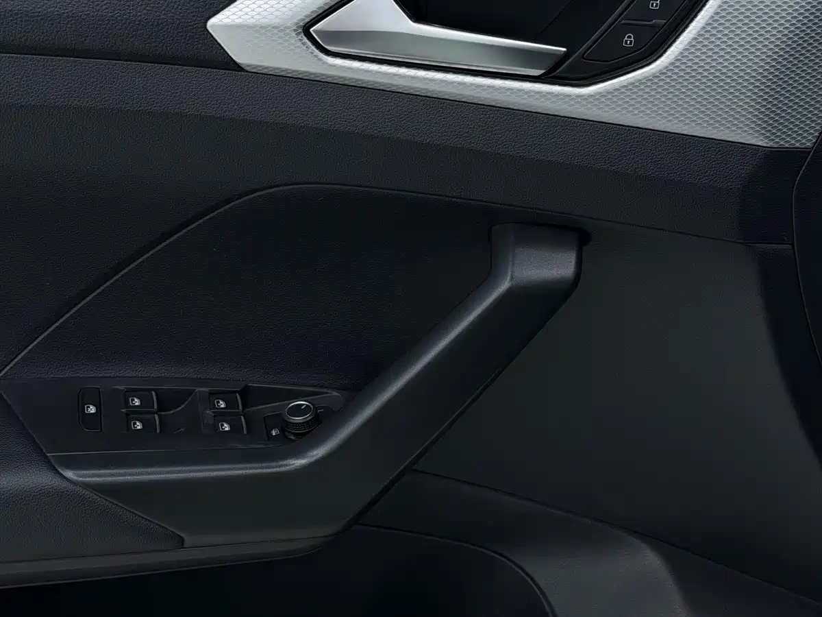 Volkswagen Tanying 2023 2021 1.5L Automatic Smart Connect Edition