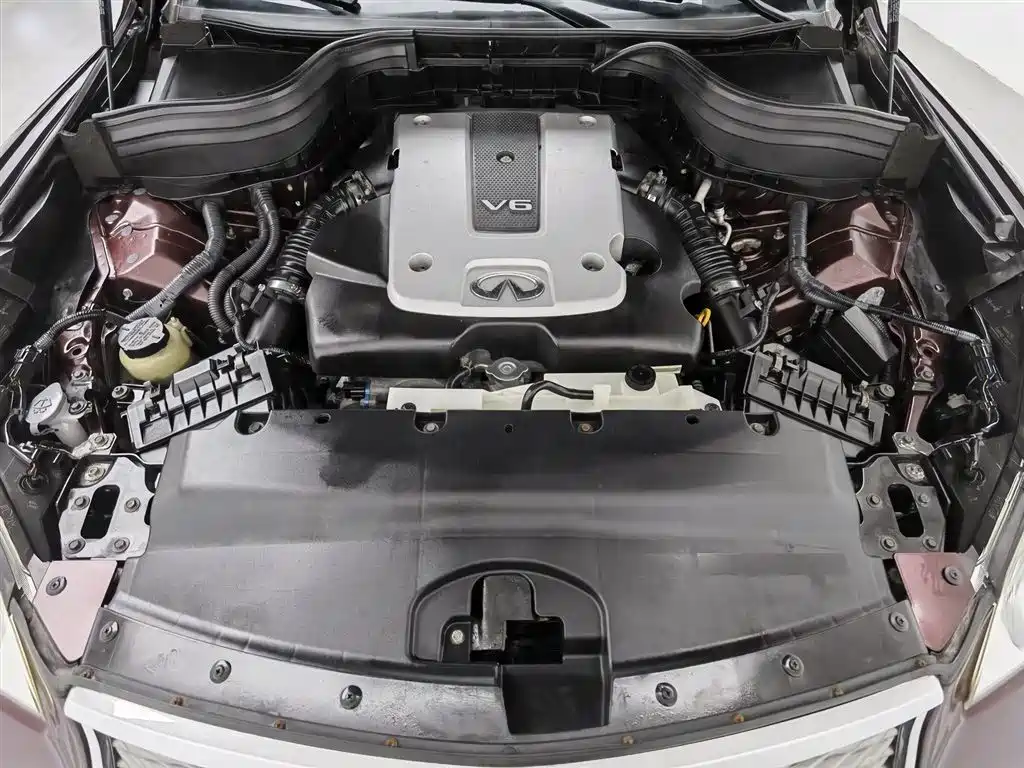 Infiniti QX50 2015 2.5L Enjoyment Edition фото 6