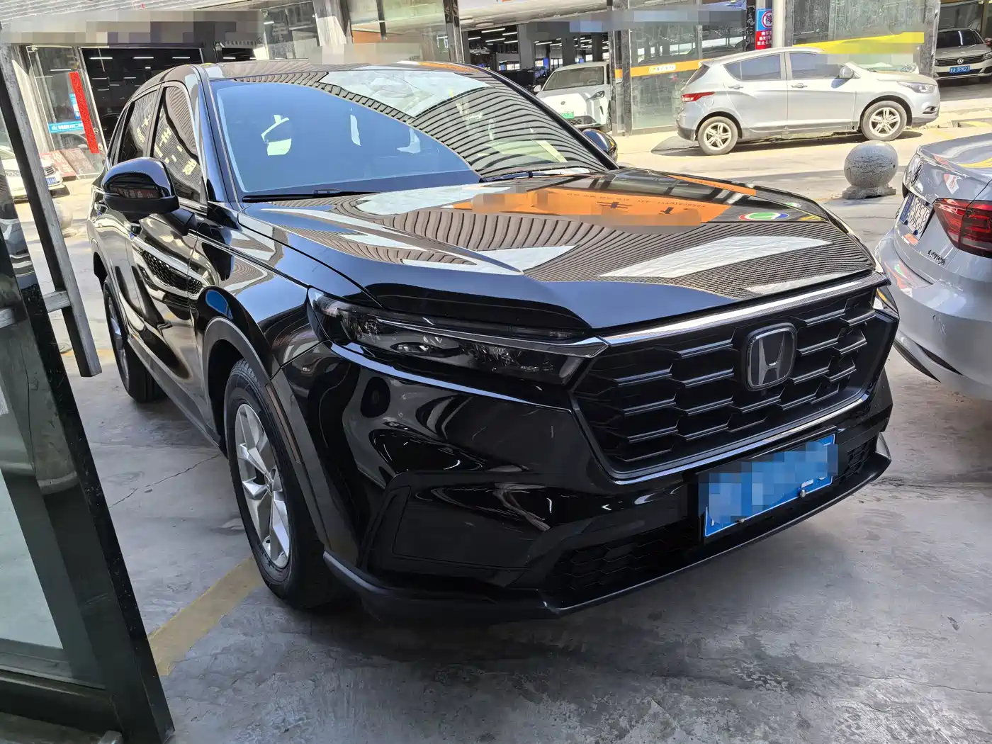 Фото 3 - Honda CR-V