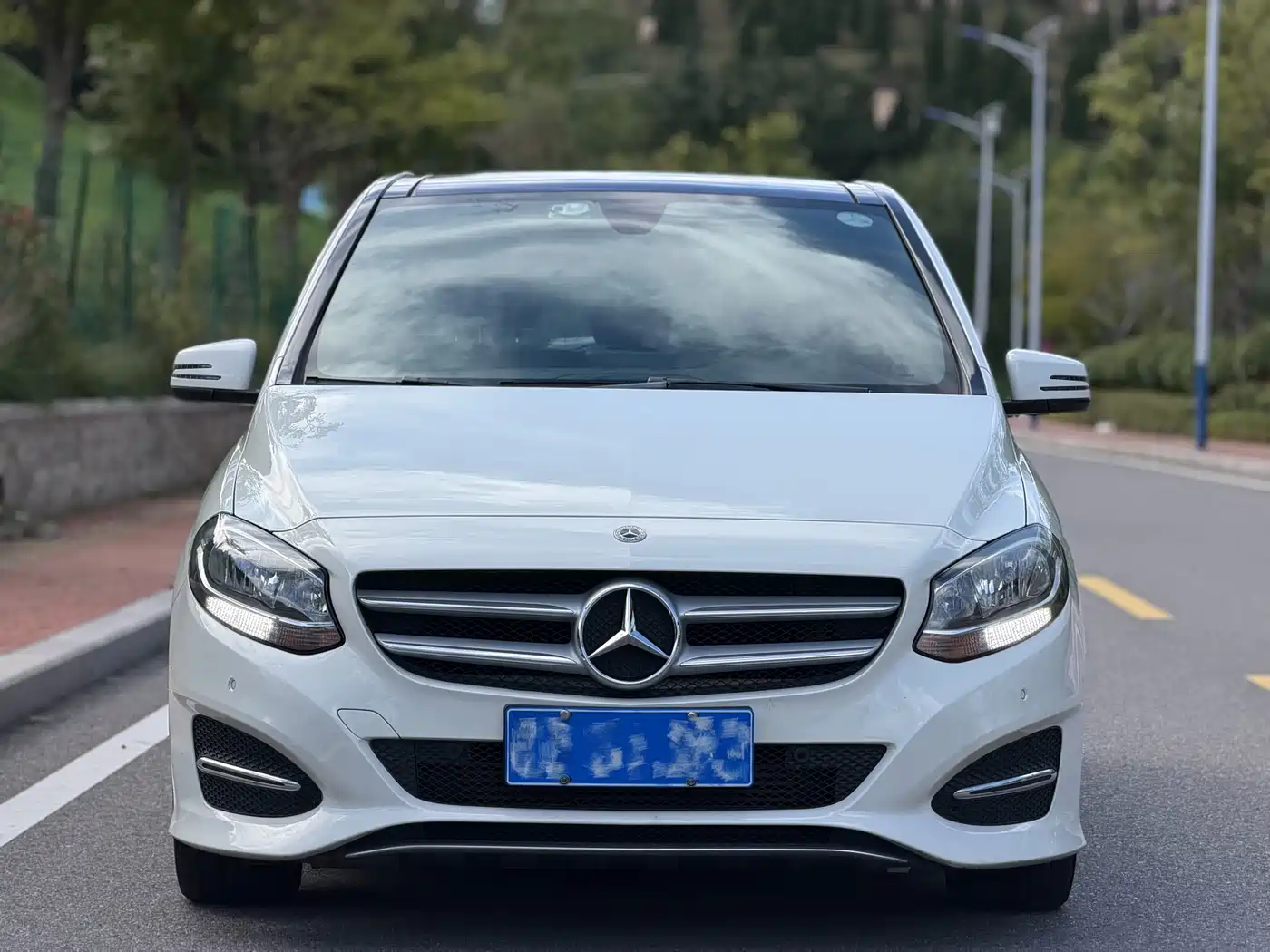 Mercedes-Benz B-Class 2017 B 200 Dynamic фото 2
