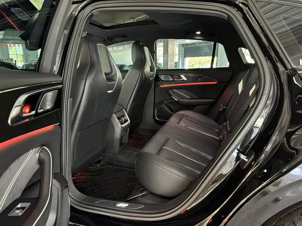 Hongqi H6 2023 2023 2.0T Premium Edition