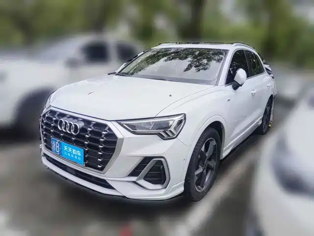 Audi Q3 2021 35 TFSI Fashion Sport — фото 1