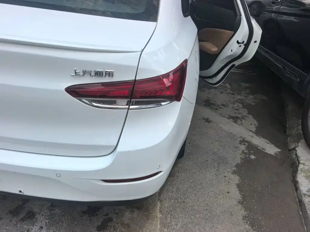 Фото 8 - Buick Excelle