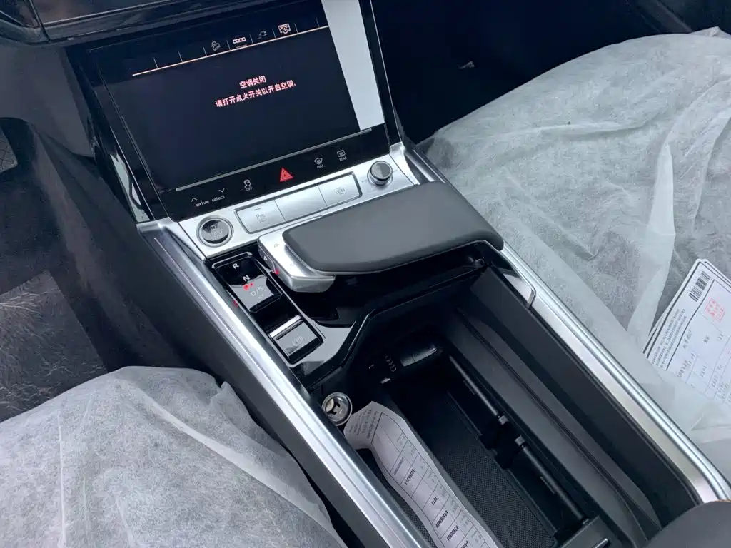 Audi e-tron 2026 2021 50 quattro Luxury