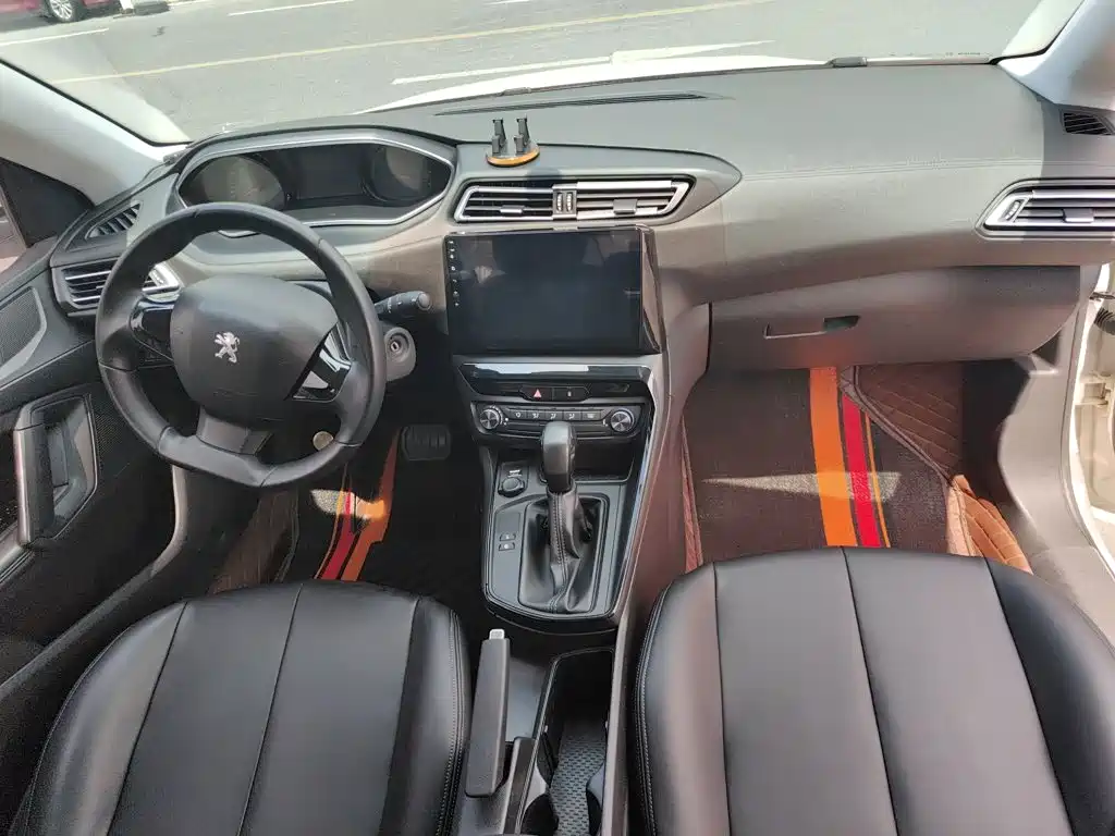 Peugeot 308 2018 2018 1.6L Auto Fashion Edition