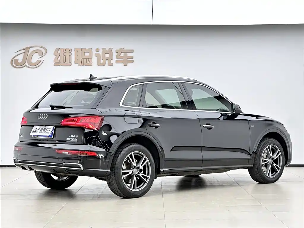 Audi Q5L 2018 40 TFSI Prestige Fashion (China V) фото 5
