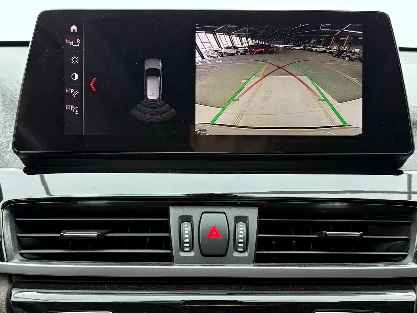 BMW X1 2022 sDrive20Li Fashion фото 12
