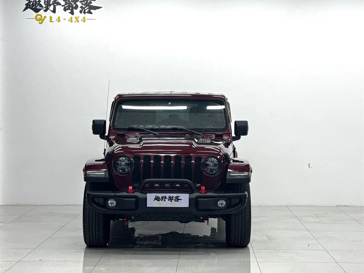 Фото 2 - Jeep Wrangler