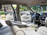 Photo 12 - Buick Excelle