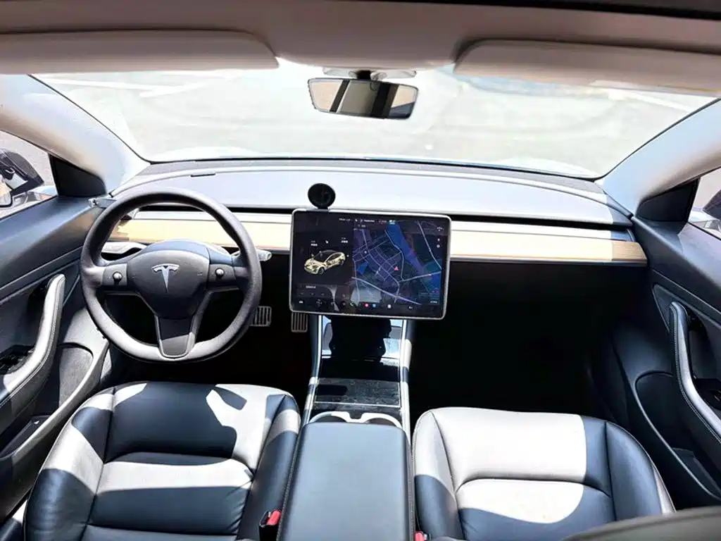 Tesla Model 3 2020 2020 Facelift Long Range Rear-Wheel Drive