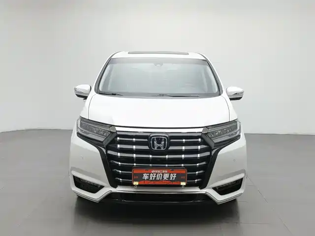 Honda Elysion 2022 2.0L e:HEV Supreme Edition — фото 3