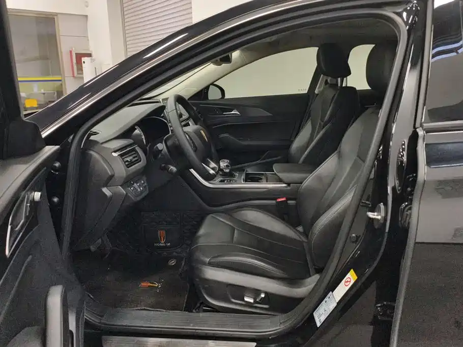 Фото 9 - Hongqi H5