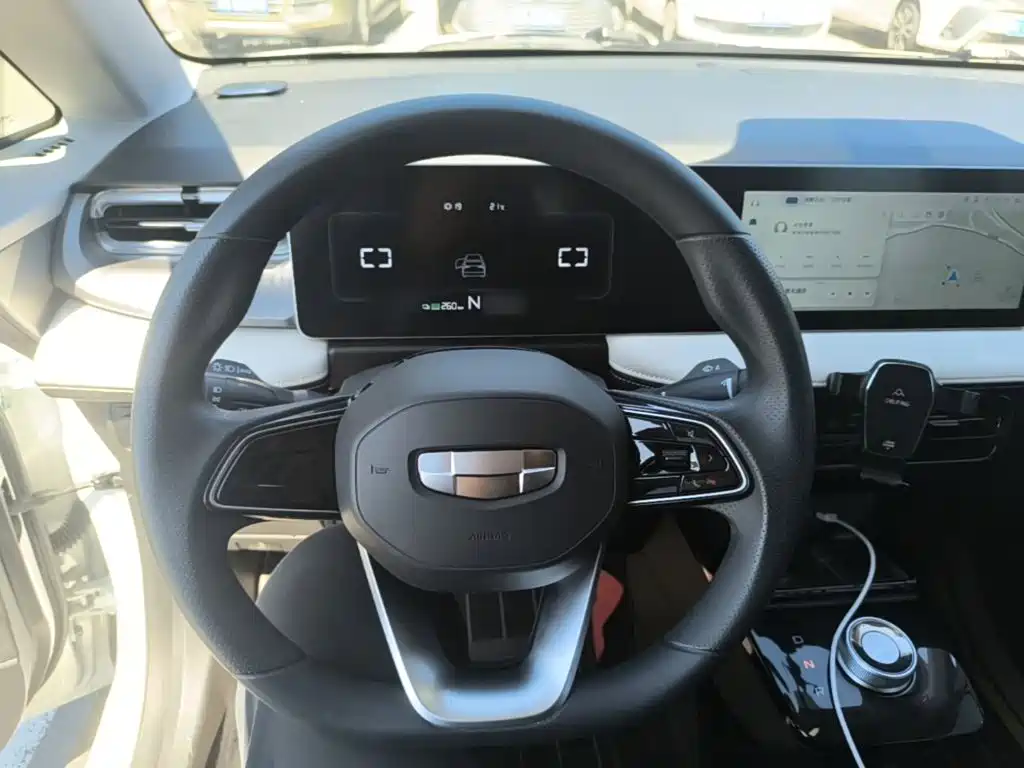 Geely Geometry E Firefly 2024 2024 Model 301km Light Flow