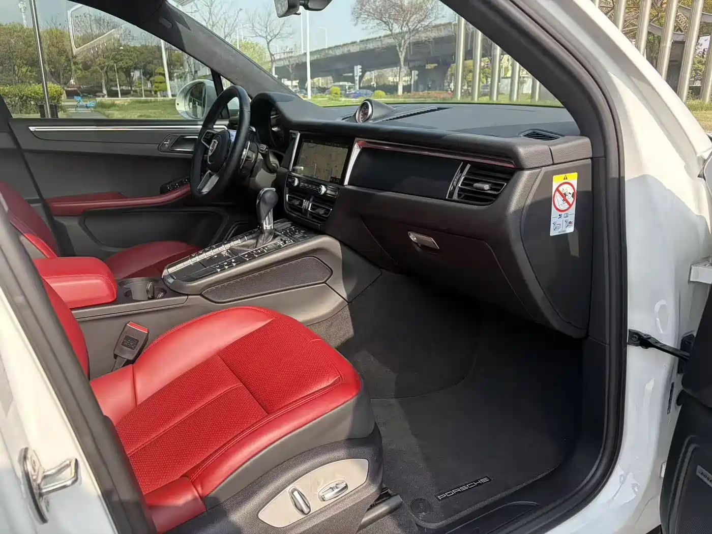 Porsche Macan 2021 Macan 2.0T фото 9