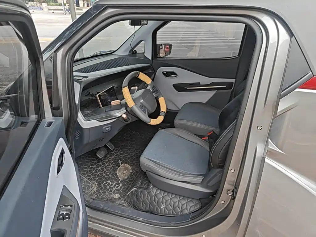 Baojun E200 2020 2020 305KM Smart Edition