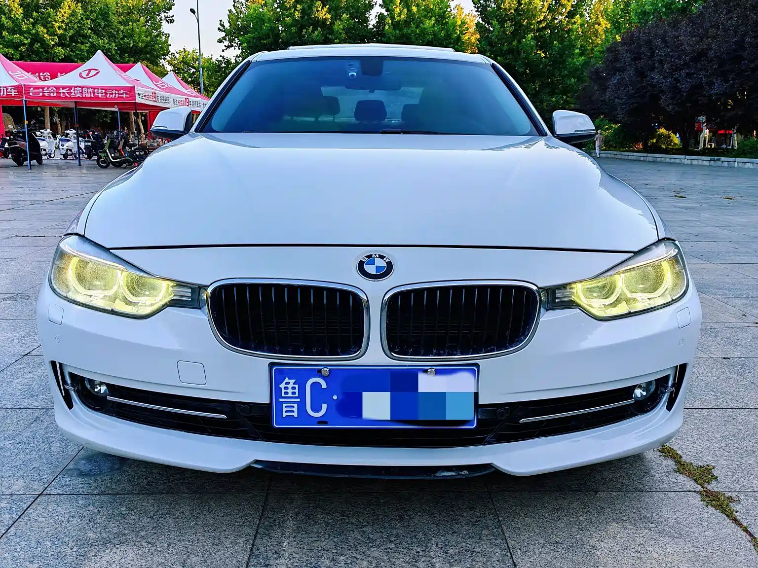 صورة 2 - BMW 3 Series