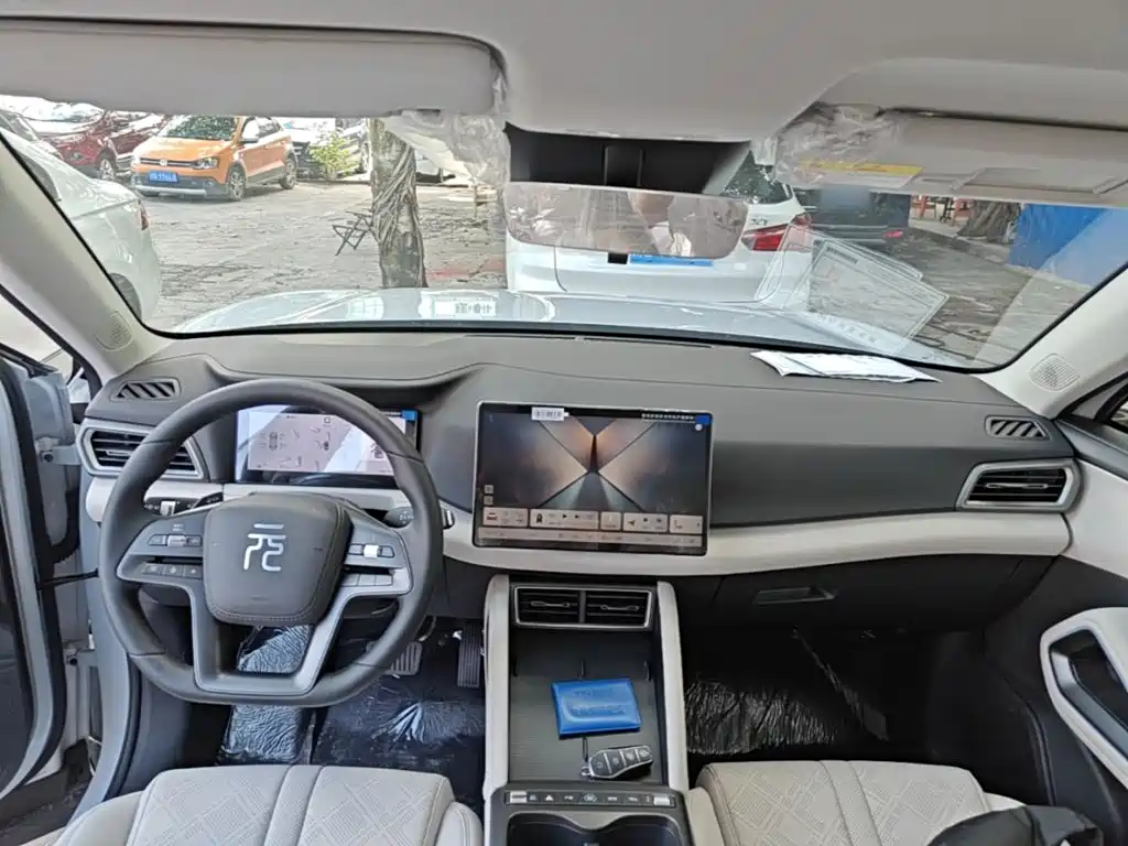 BYD Yuan UP 2026 2025 Smart Drive Edition 401KM Vitality Version