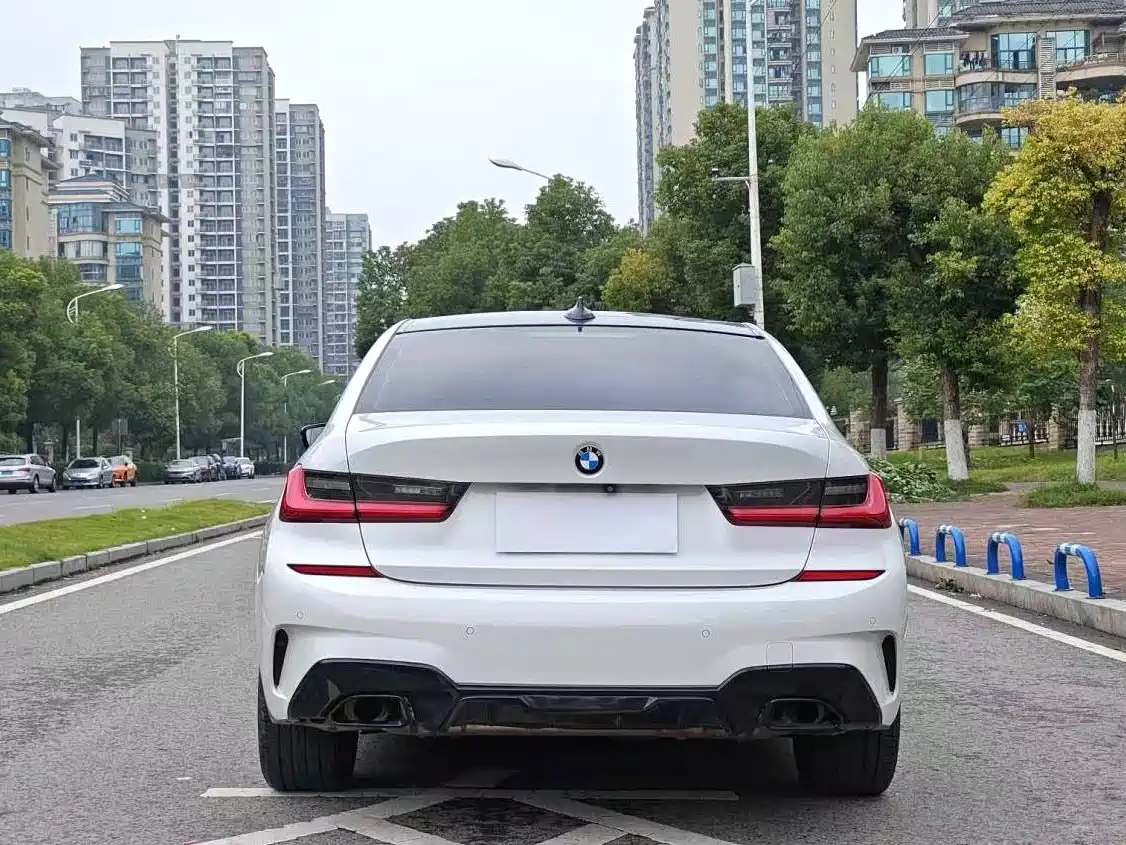 BMW 3 Series 2020 Facelift 325Li M Sport Night Edition фото 8