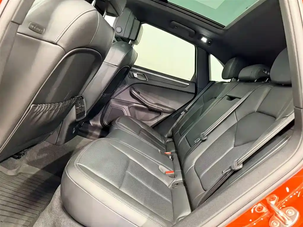 Porsche Macan 2023 Macan 2.0T фото 12