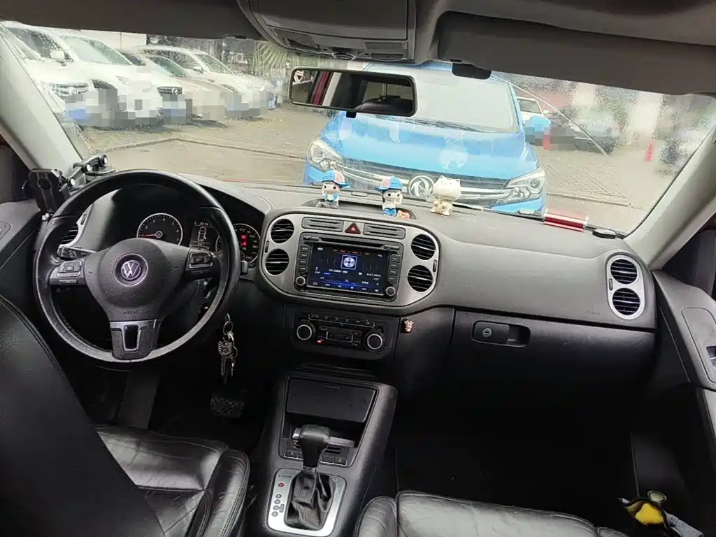 Фото 11 - Volkswagen Tiguan