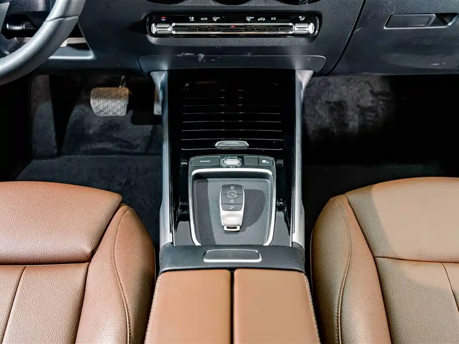 Mercedes-Benz GLB 2024 2024 GLB 200 Dynamic
