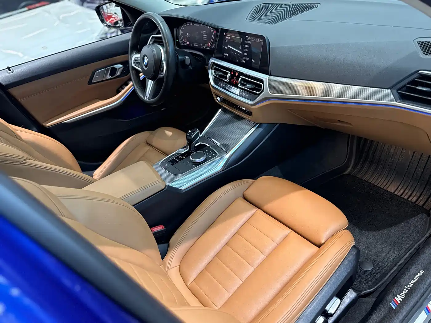 Фото 33 - BMW 3 Series