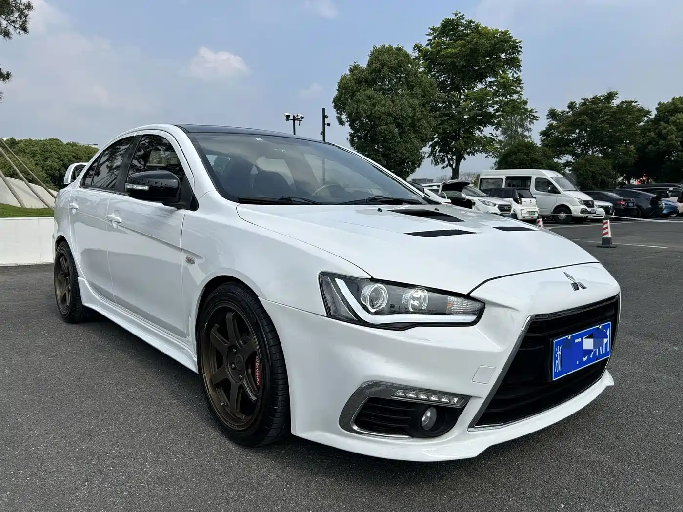 Mitsubishi Lancer EX 2017 2016 1.8L Manual Black & White Replica Edition