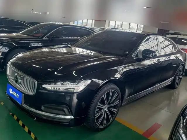 Volvo S90 2025 B5 Zhiyuan Luxury Edition