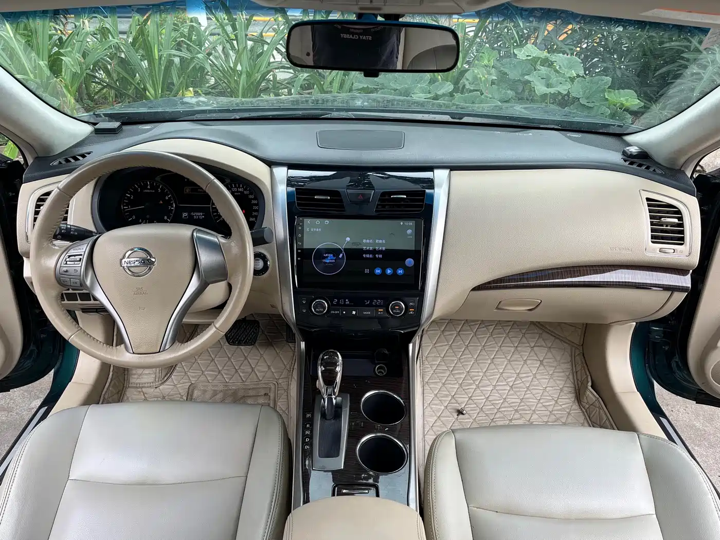 Фото 11 - Nissan Teana