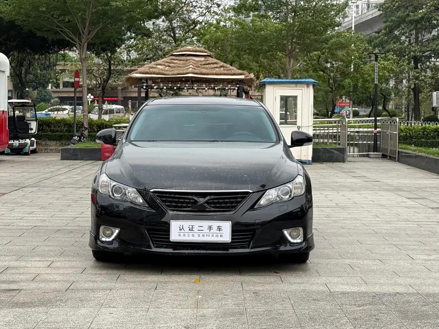 Toyota Reiz 2012 2.5V Grace Elite Styling Edition фото 2