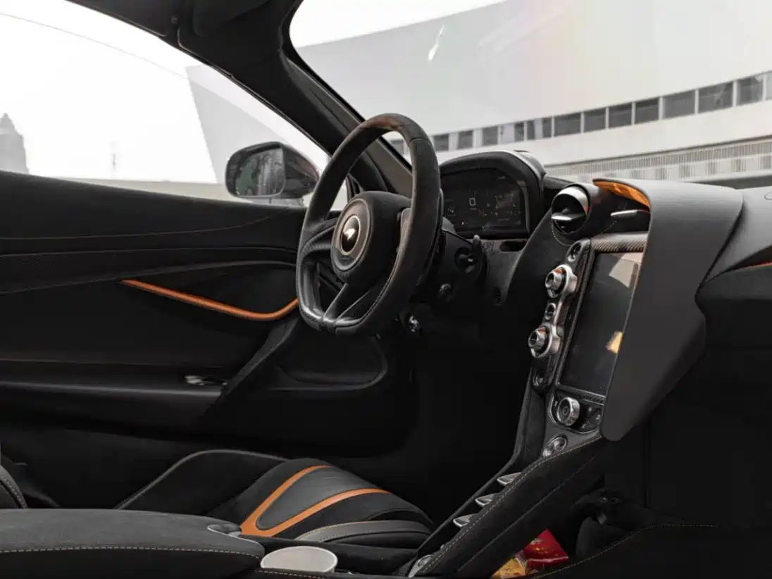 2021 McLaren 720S
