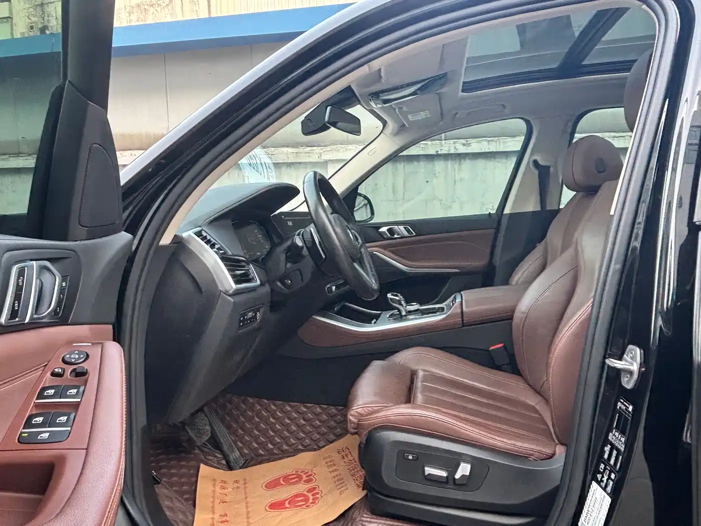 BMW X5 (Import) 2020 xDrive30i M Sport Package фото 8
