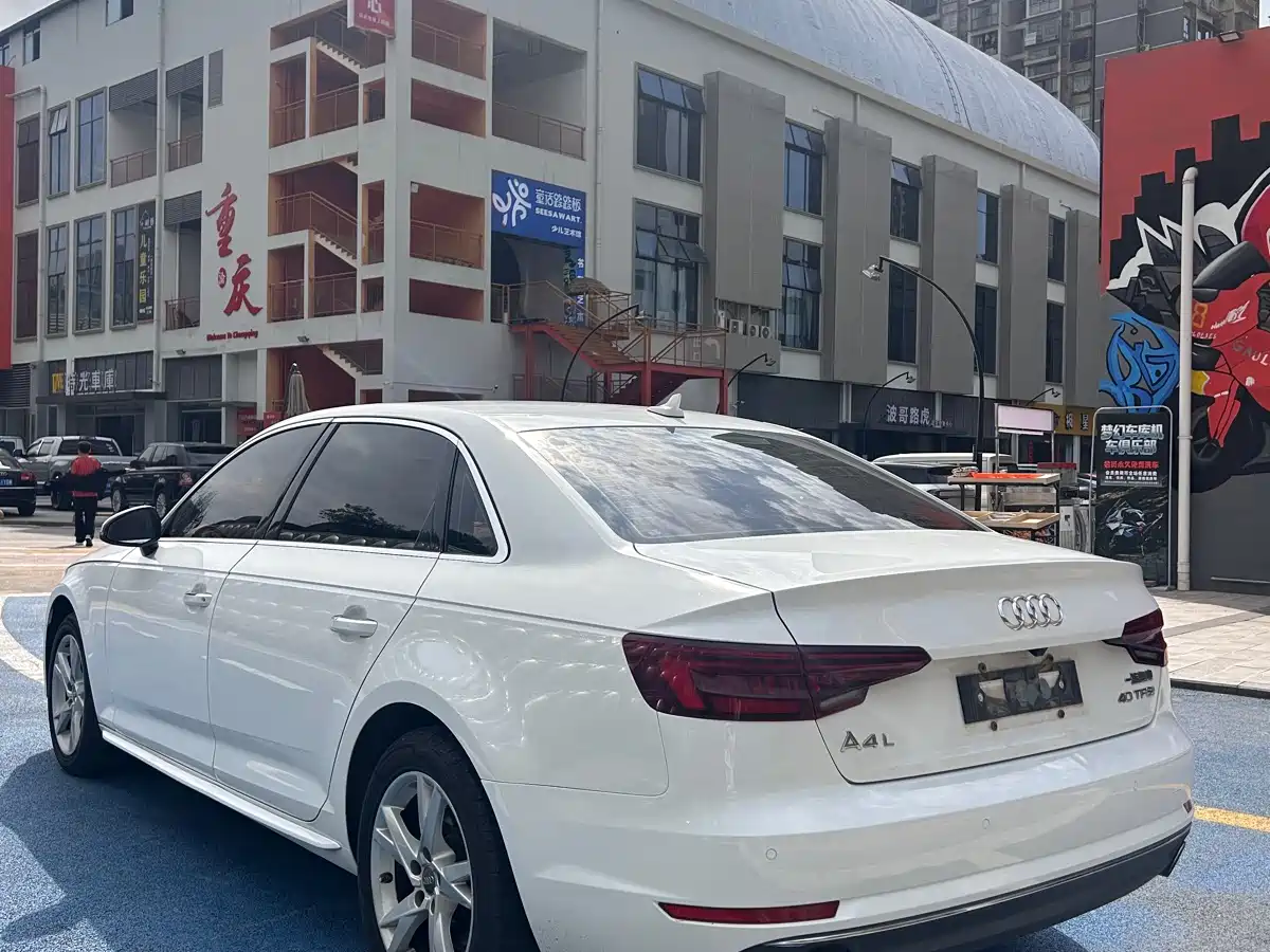 Audi A4L 2018 30th Anniversary 40 TFSI Progressive фото 10