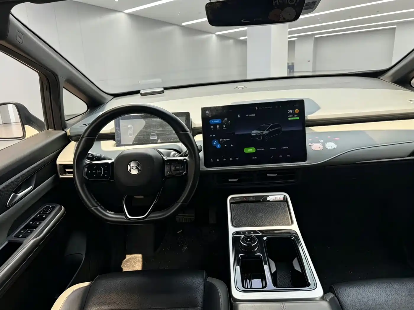 Hycan Auto Hycan Z03 2023 2022 Model 510km Trendy Smart Edition 135kW 63.98kWh