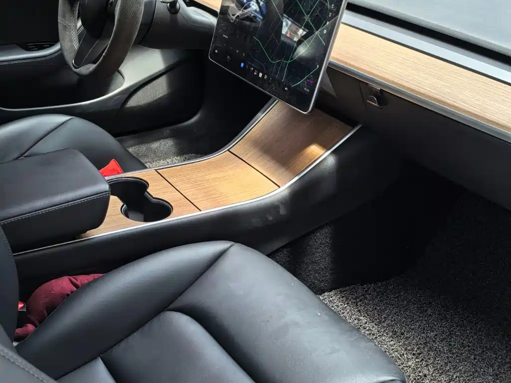 Tesla Model 3 2020 2020 Facelift Long Range Rear-Wheel Drive