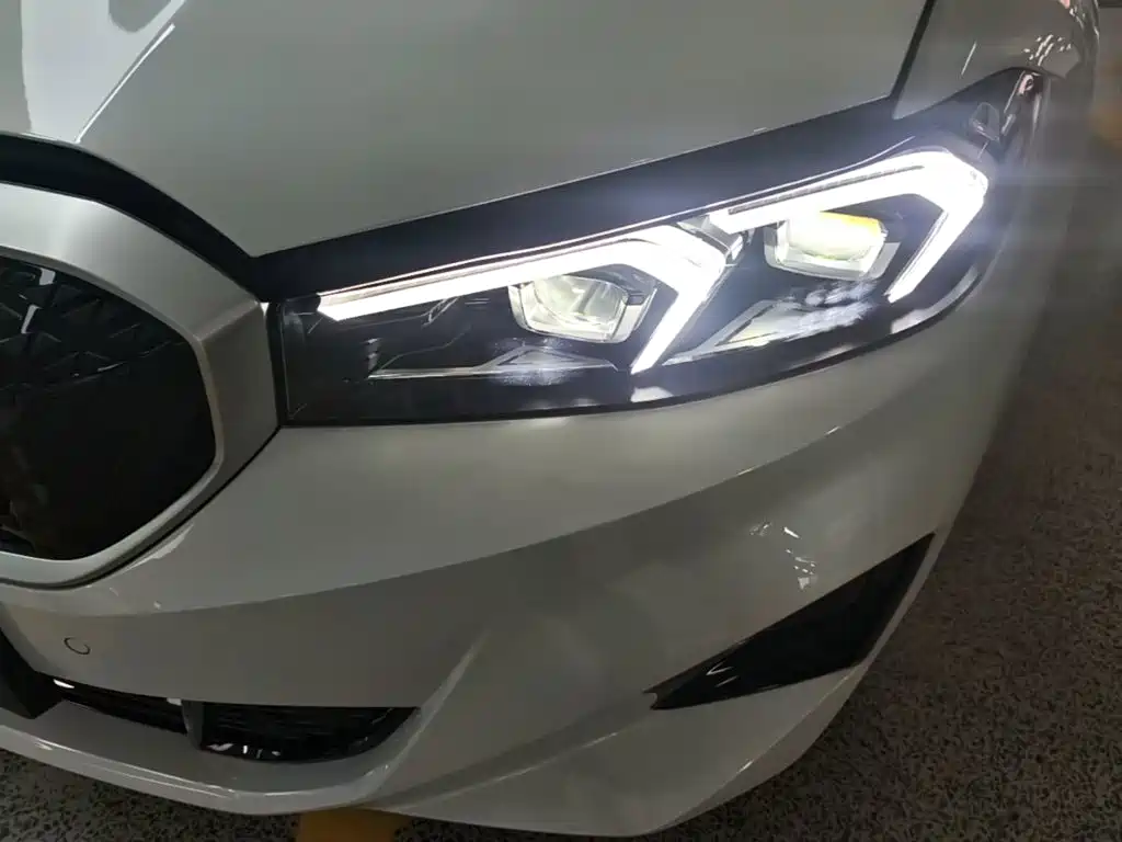 BMW i3 2026 2026 eDrive 35 L