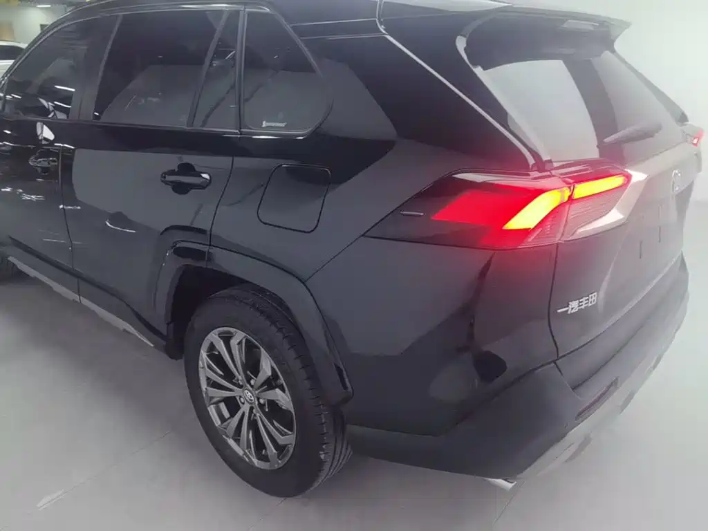 Toyota RAV4 Rongfang 2025 2024 2.0L CVT FWD Style Plus Edition