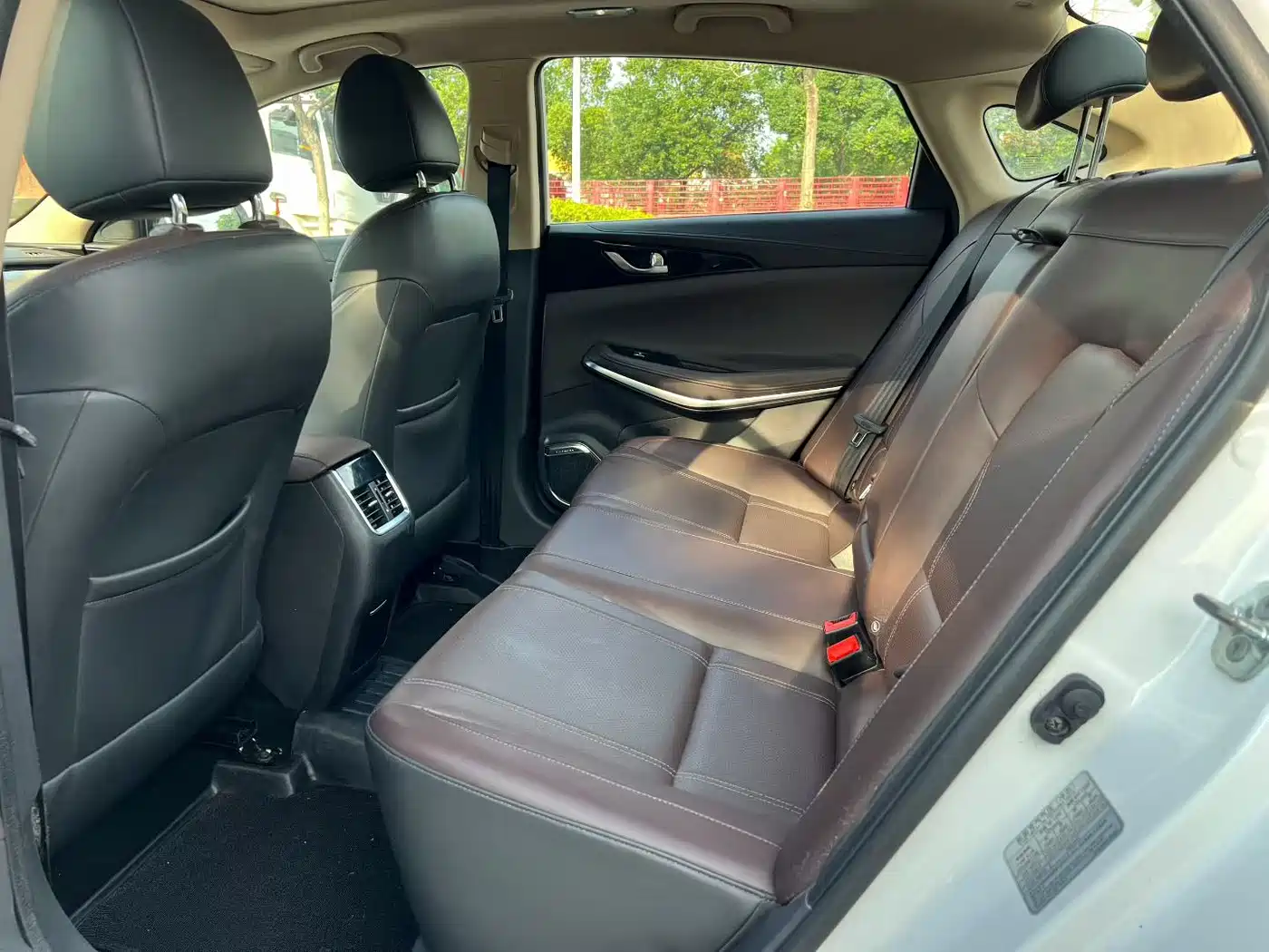 Changan Raeton CC 2018 2018 1.5T Automatic Elegance Starry Sky Edition China V